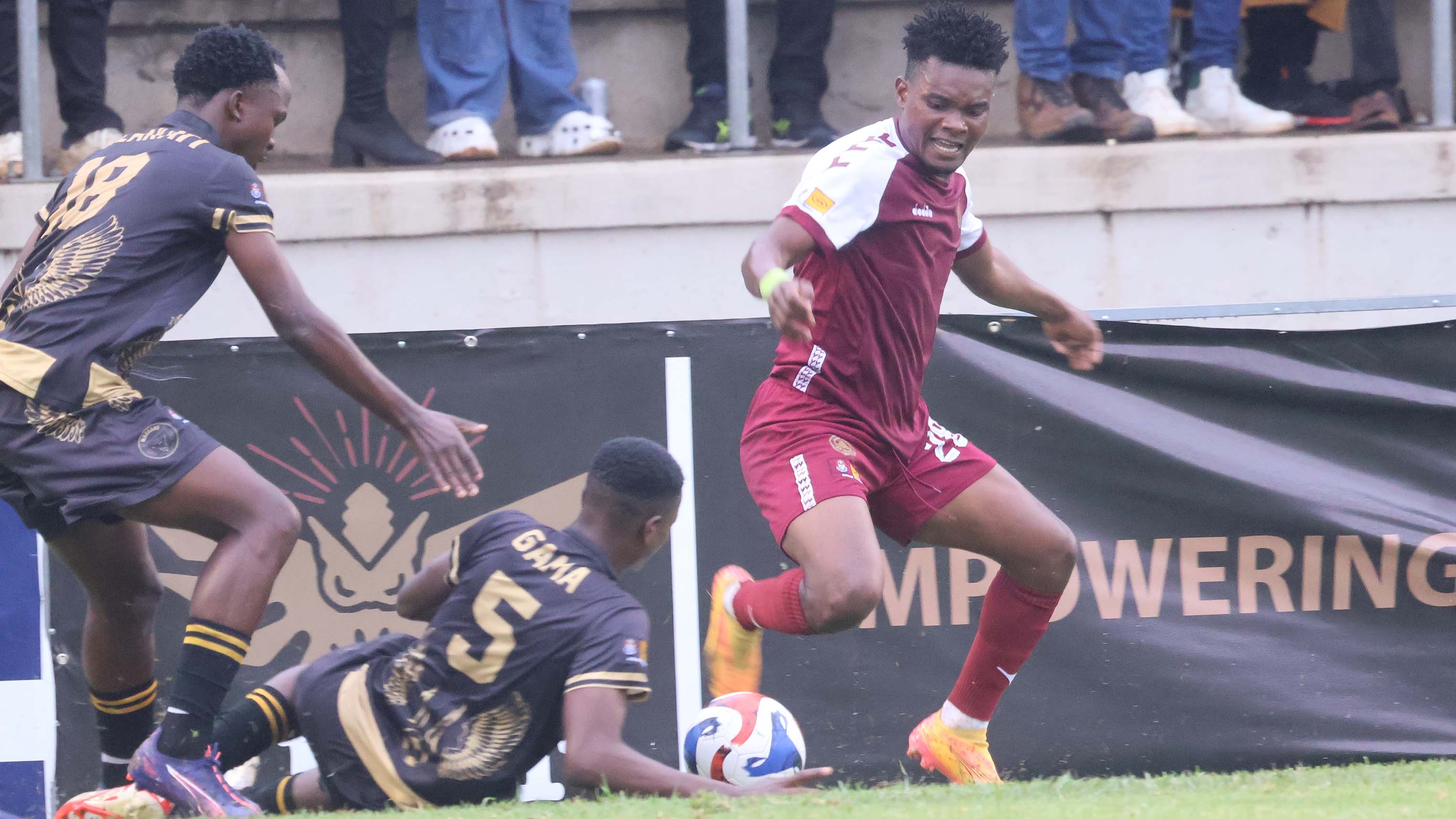 ‘Weslians’ put brakes on ‘Bull’ 